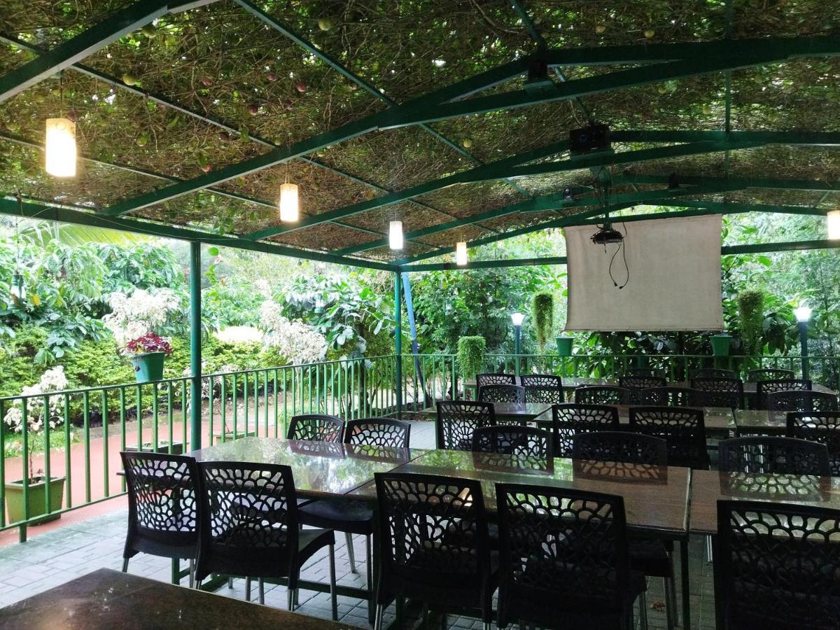 Wayanad Green Park Resort Ambalavayal Exteriör bild